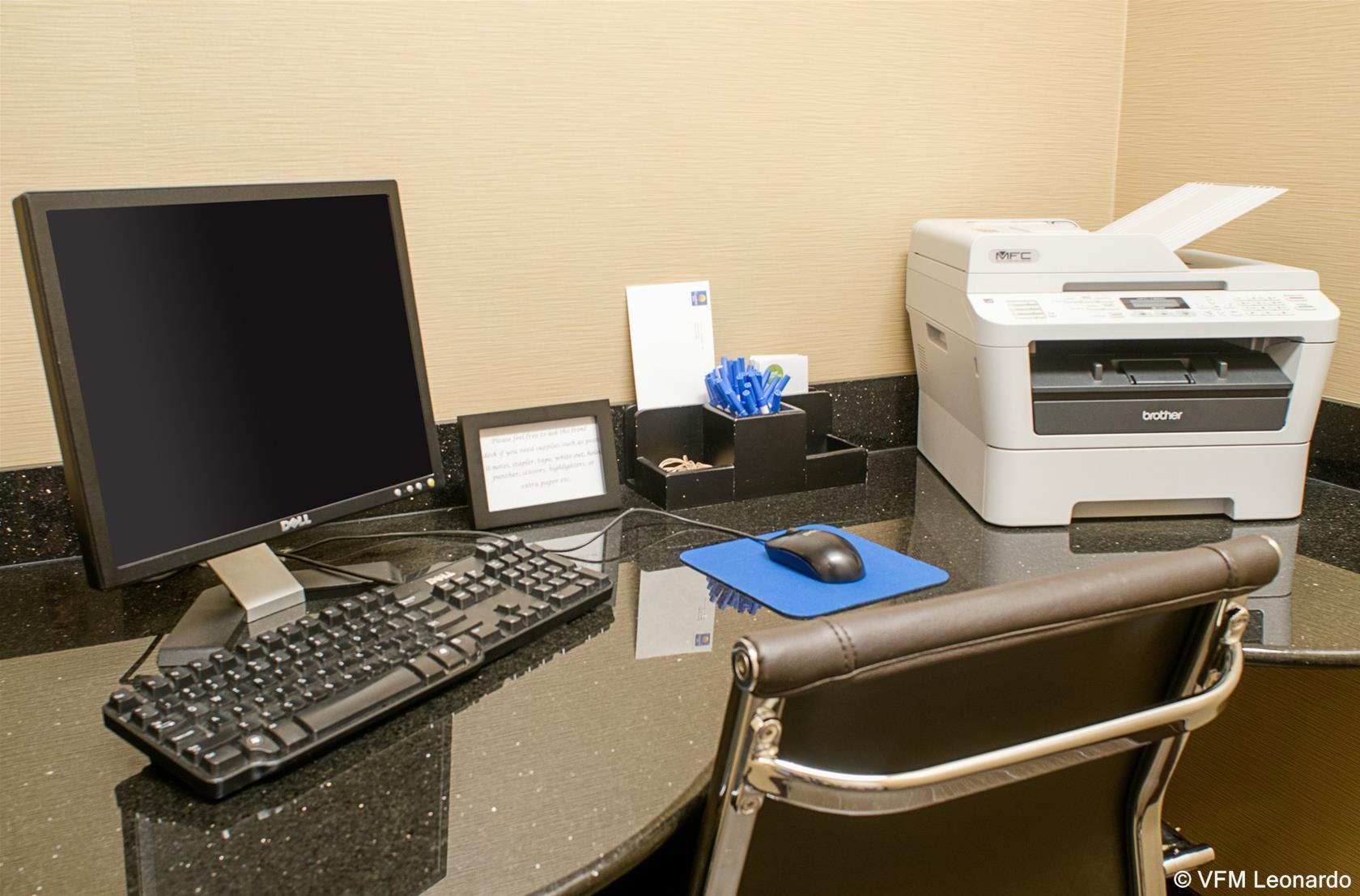 Best Western Emporia Inn エクステリア 写真