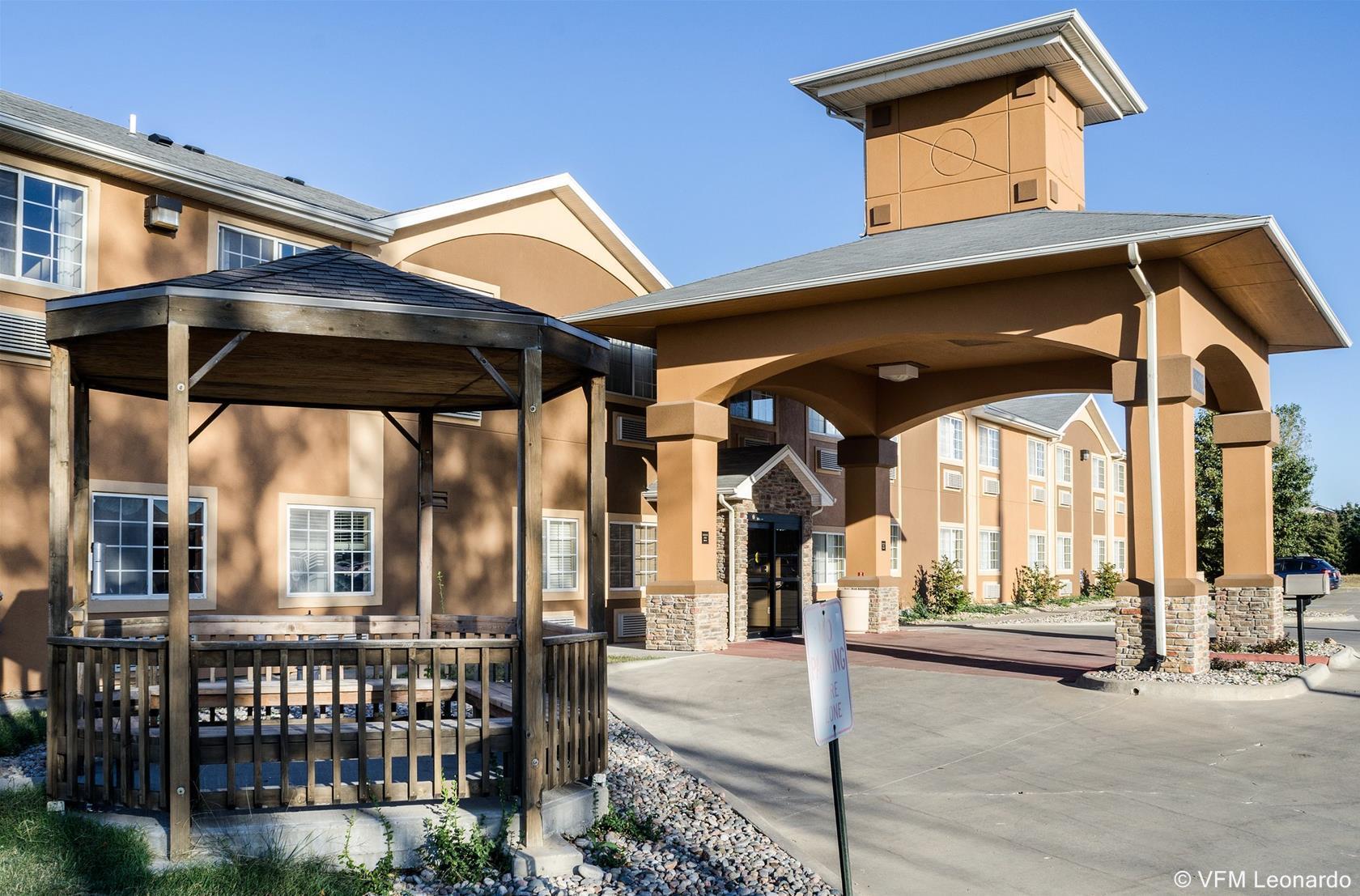 Best Western Emporia Inn エクステリア 写真